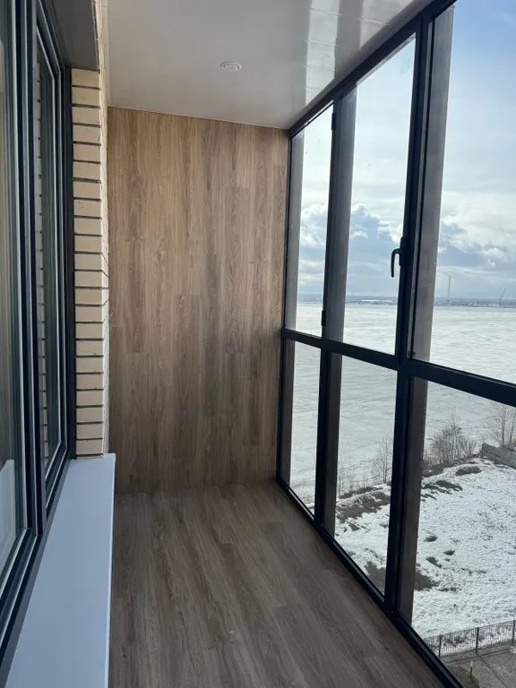 Студия на берегу реки Северная Двина