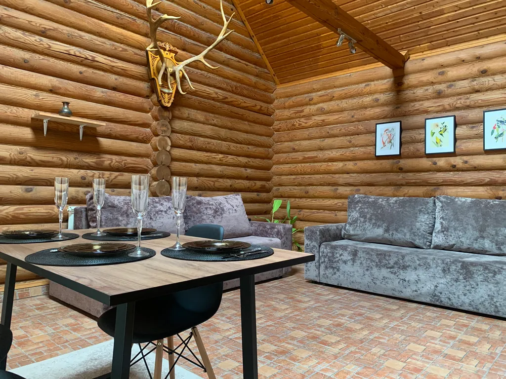 Уютный дом с можжевельником