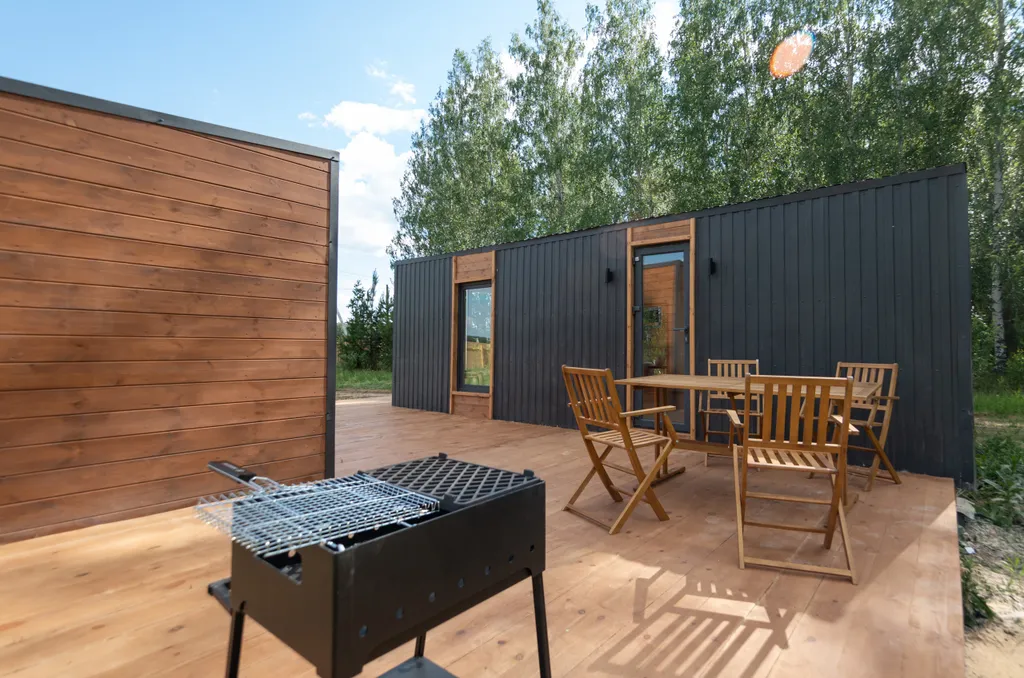 Дом с баней в лесу