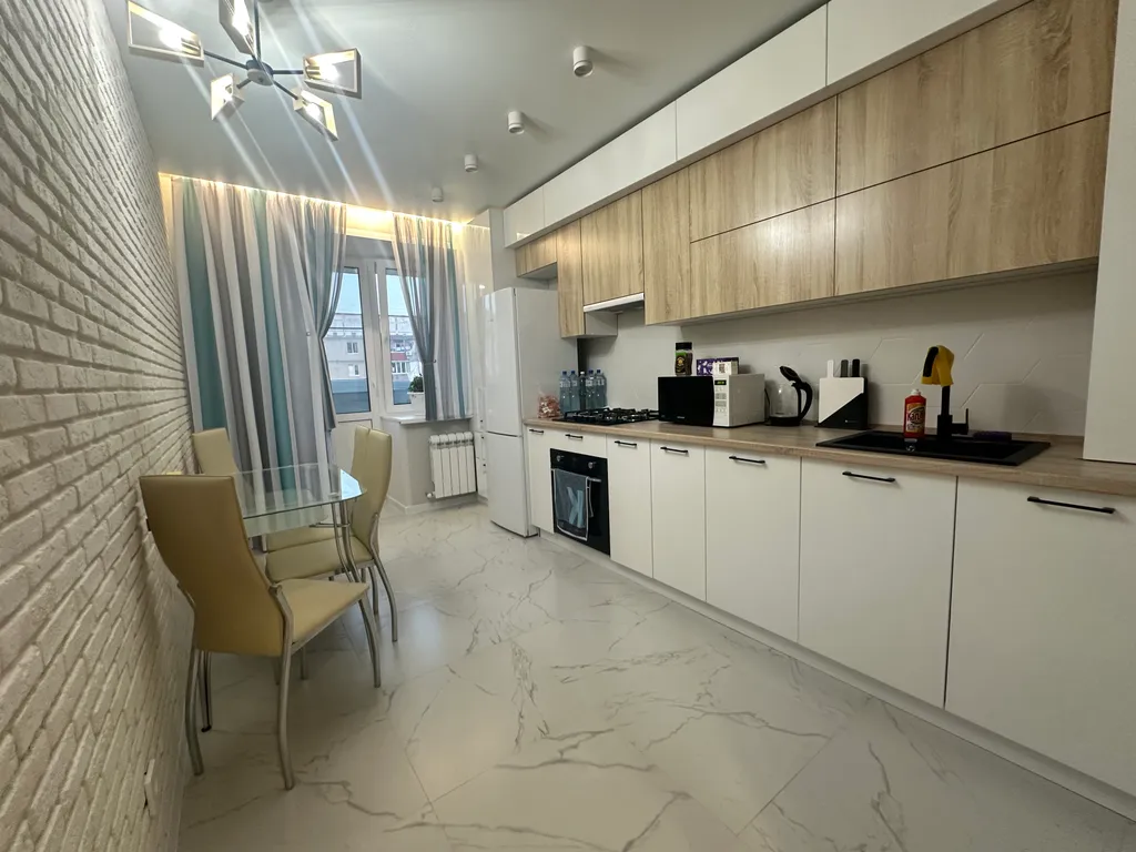 Новая, современная квартира в самом сердце города — аренда посуточно в Йошкар-Ола