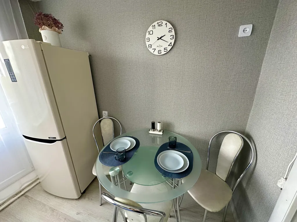 Уютная квартира с хорошим видом недалеко от вокзалов