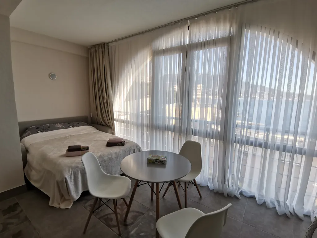 Апартамент с видом на море