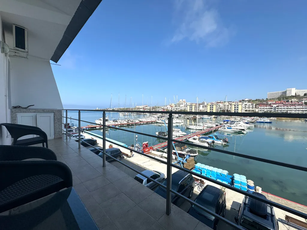 Квартира 1-комнатная квартира, пляж 10 минут, рядом Парк Победы — Севастополь