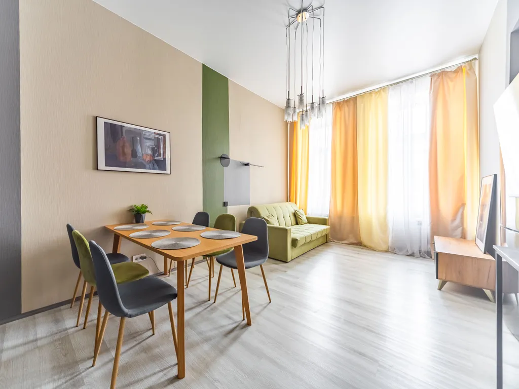 Большая квартира в самом центре города