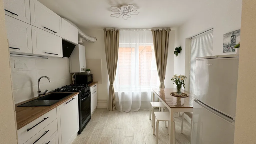 Просторная 2-комнатная квартира в центре города