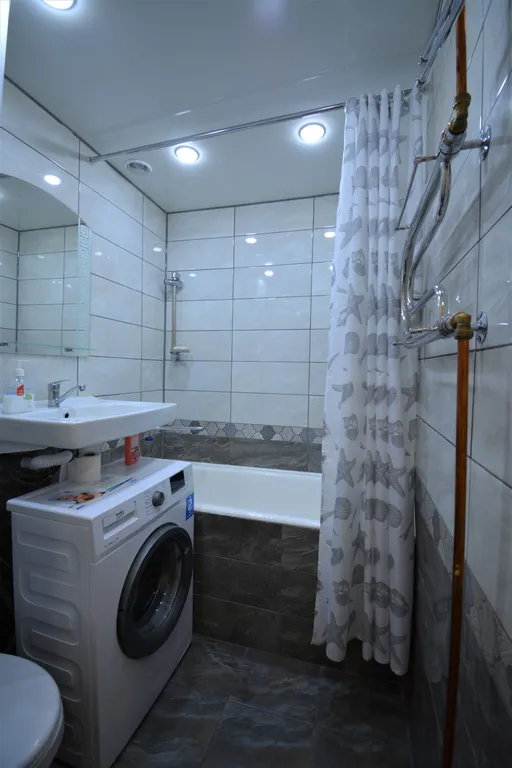 Двухкомнатная квартира в центре напротив Мурманск Молла