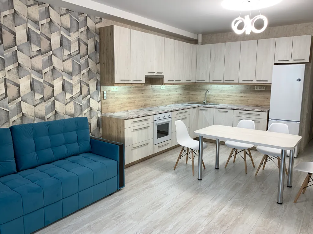 Новые апартаменты c террасой и видом на город и море