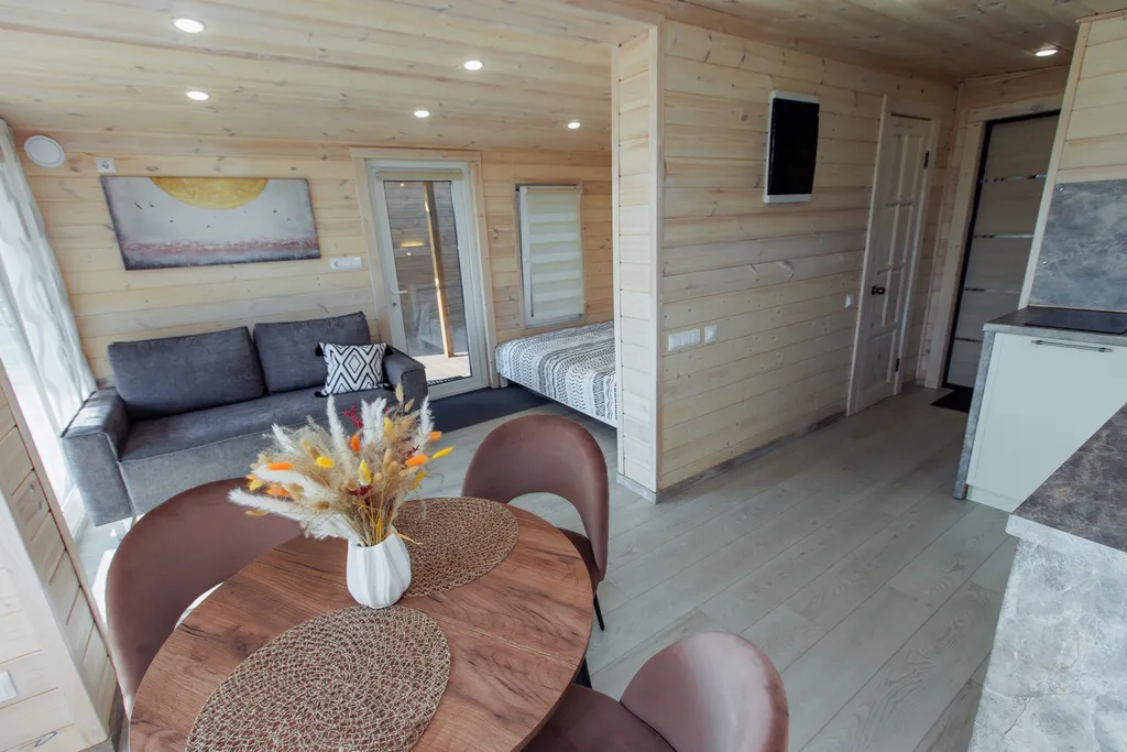 Новый, уютный дом