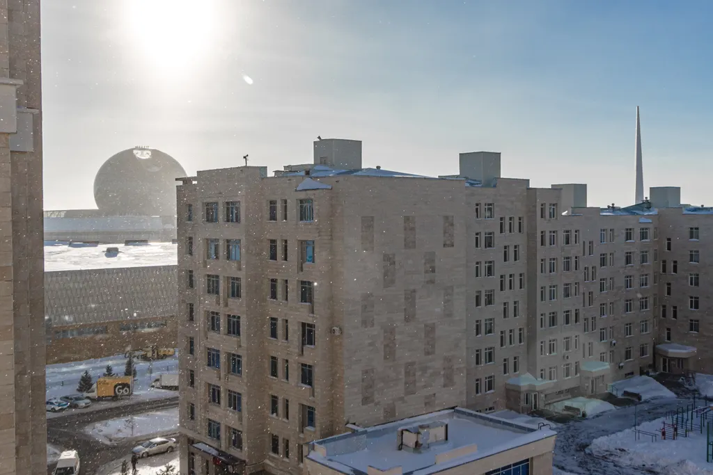 Просторная квартира рядом с mega и expo