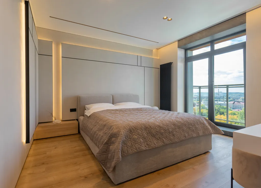 Апартаменты бизнес класса в центре города с красивым видом из окна