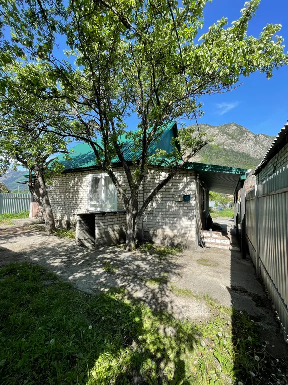 Деревенский дом для отдыха в горах