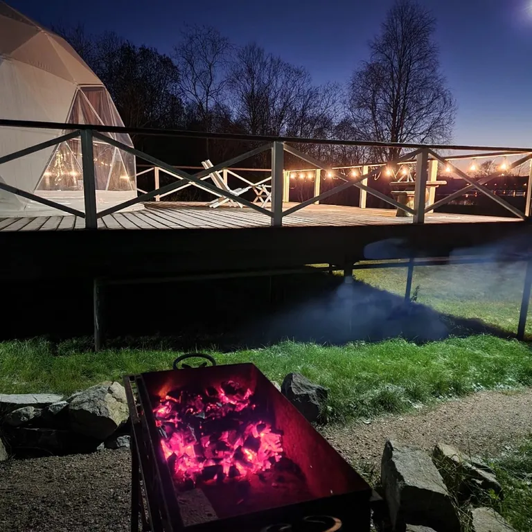 Домик с баней на берегу Ладожского озера