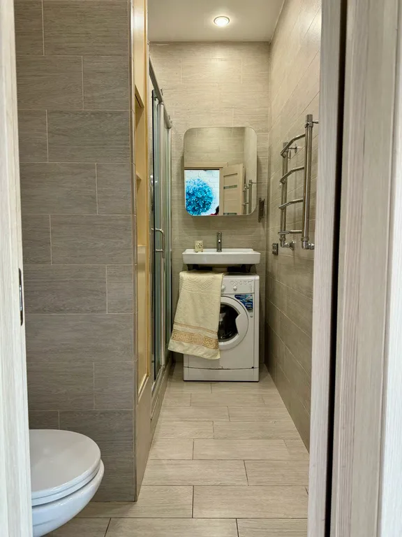 Апартаменты первая линия, у моря, с балконом и видом на горы