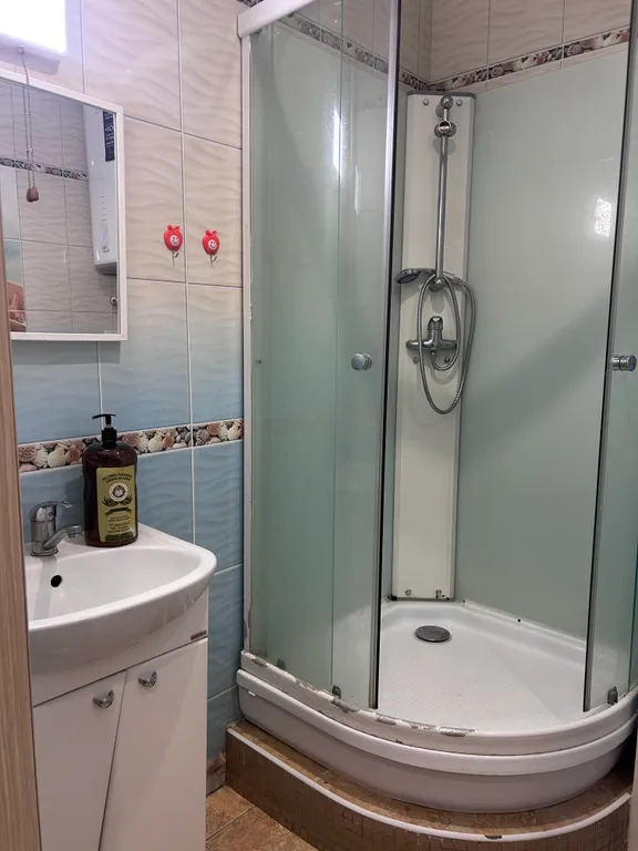 Современная студия рядом с ТЦ Аура