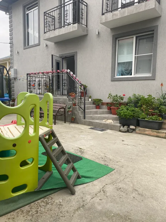 Студия на 2 этаже с балконом