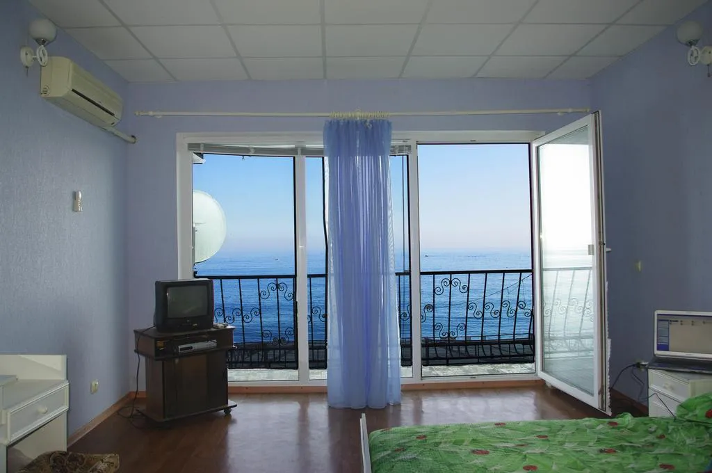 Квартира Комната — аренда посуточно в Приветное