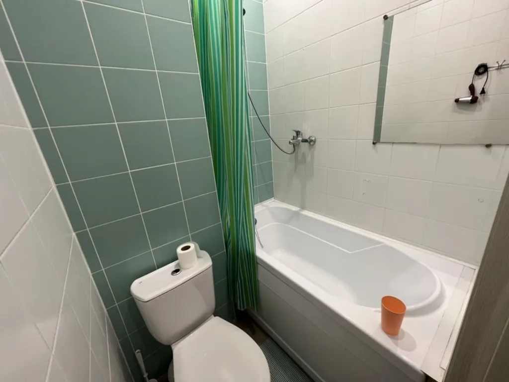 Комфортная студия для проживания двоих гостей около метро