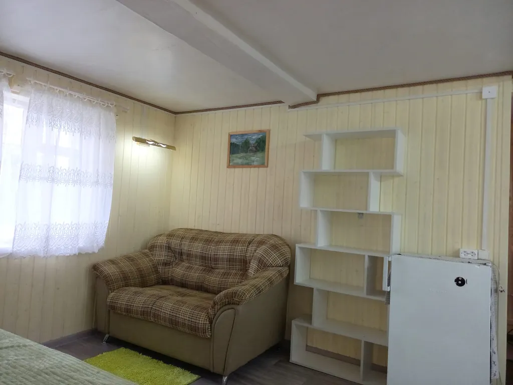 Зеленая уютная дача