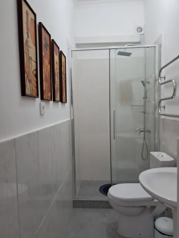 Апартаменты "Африка" в 300 м от песчаного пляжа, свой двор и мангал