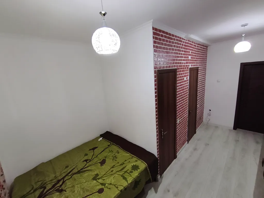 Просторная квартира с отдельным входом, две двуспальные кровати