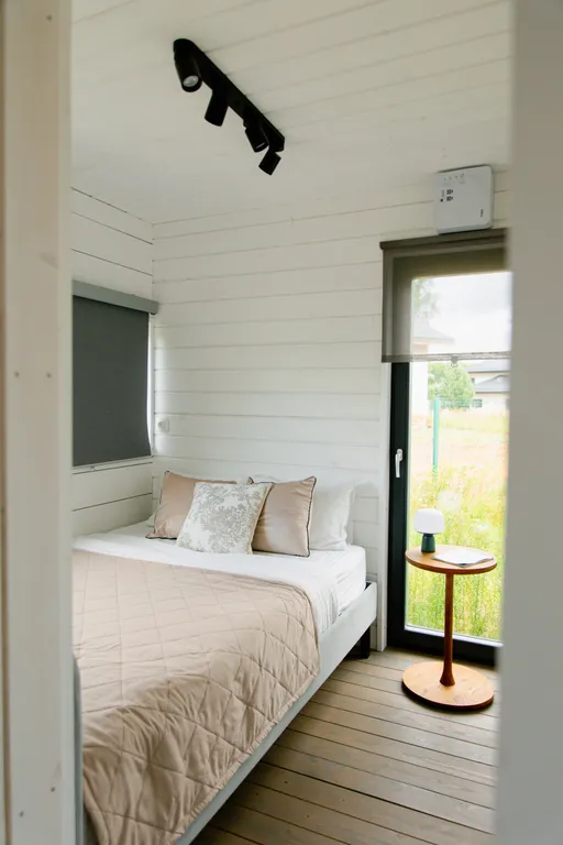 Дом с баней с видом на лес