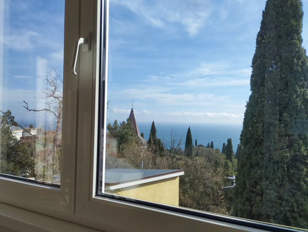 Квартира с видом на море и горы в вилле