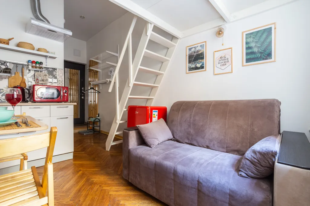 Квартира Квартира Студия Нечто в центре Санкт-Петербурга — Санкт-Петербург