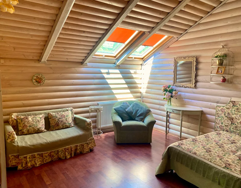 Тёплый коттедж в лесу