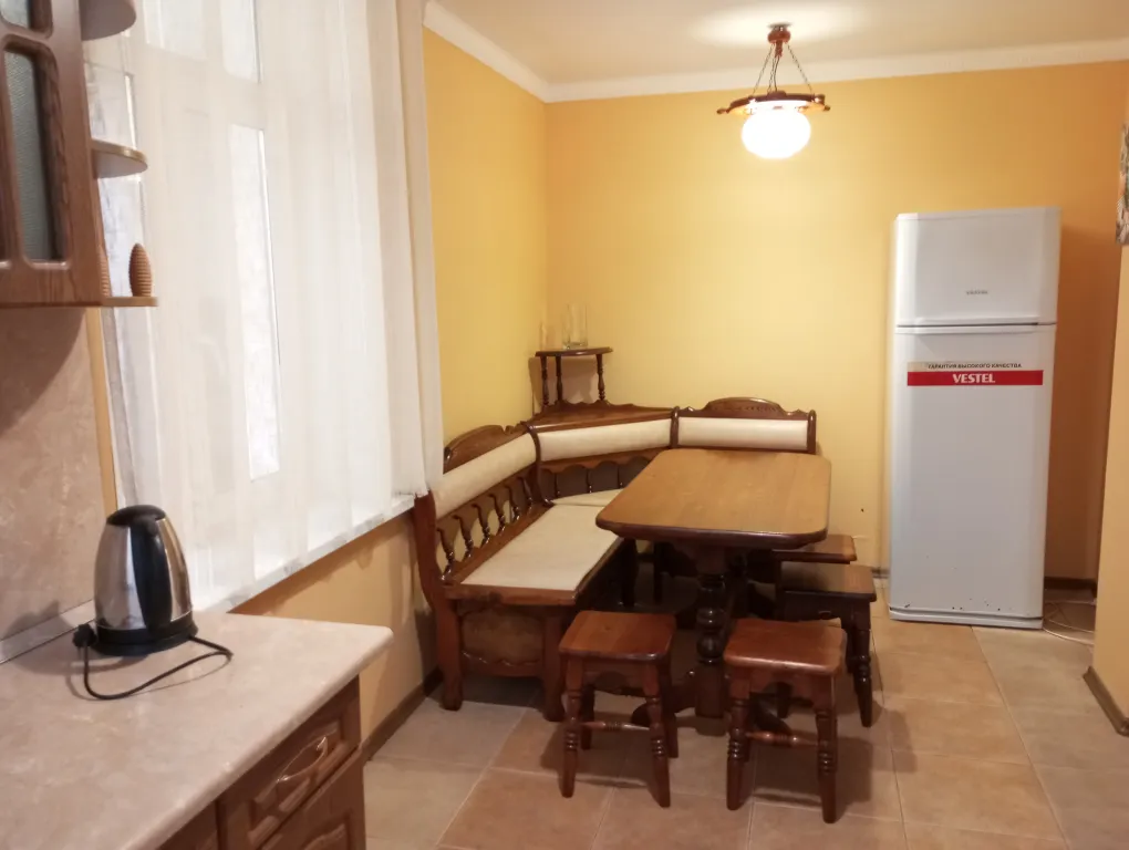 4-комнатный Дом