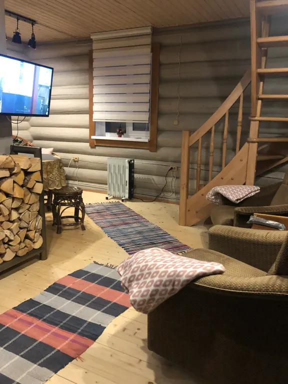 Коттедж Уютный дом с камином и сауной у озера — Ларионово