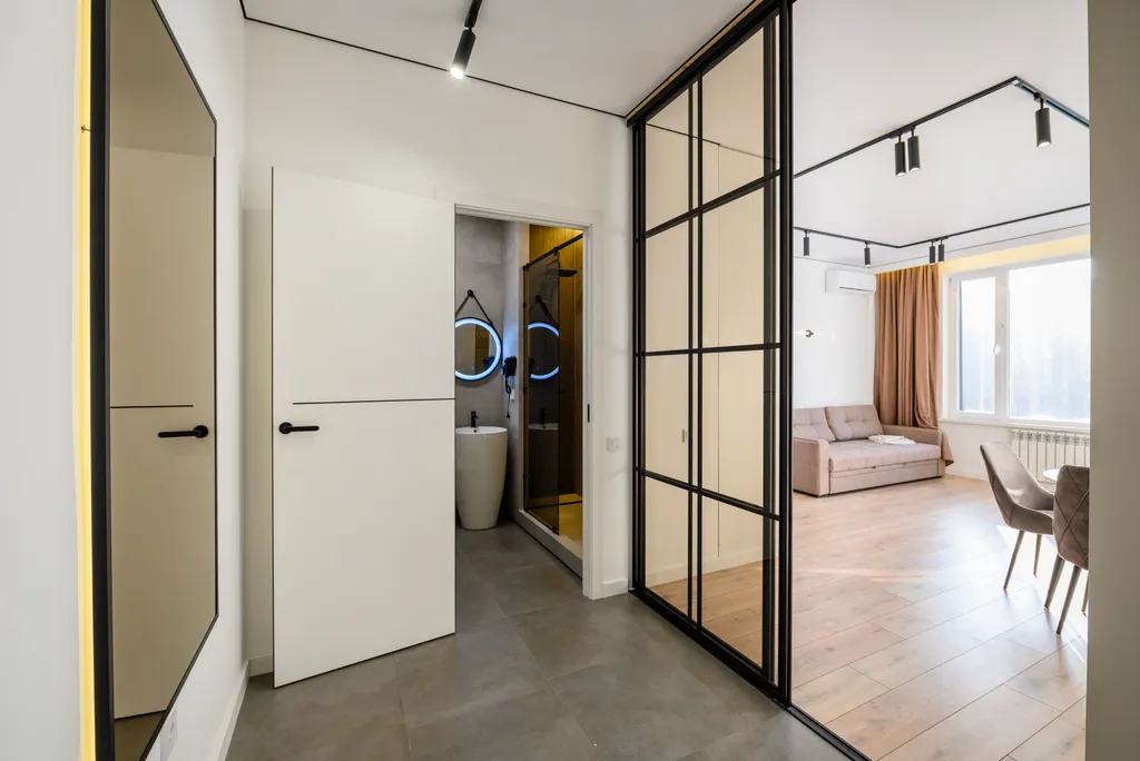 Новые апартаменты в ЖК R-House, 100 метров от Mega