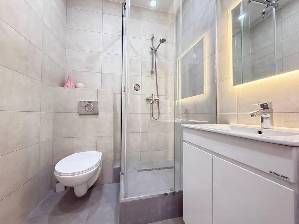 Уютная студия для трех гостей