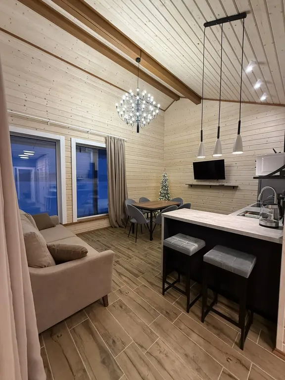 Дом-дуплекс с двумя спальнями на озере Сямозеро в Карелии