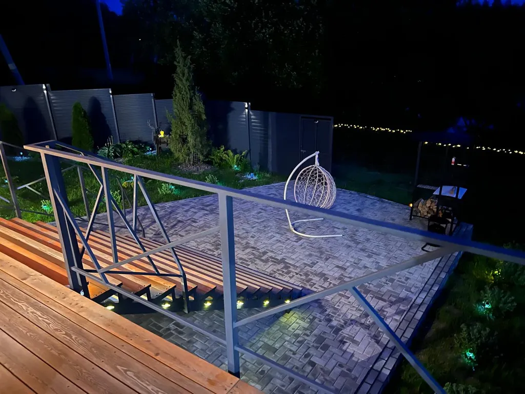 Шале у озера