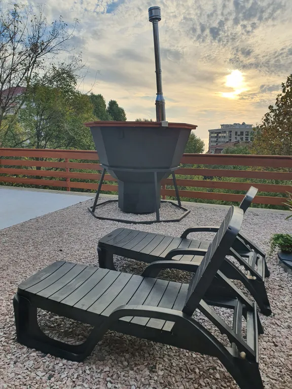 Дом а-фрейм с банным чаном, бассейном, беседкой, парковкой в Сочи