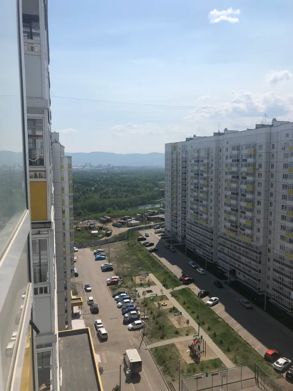 Квартира рядом остановка, парковка, Краевые больницы. Онкология 5 мин.