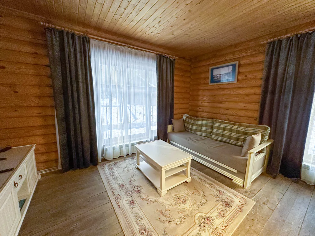 Дом в Эко комплексе Лаура