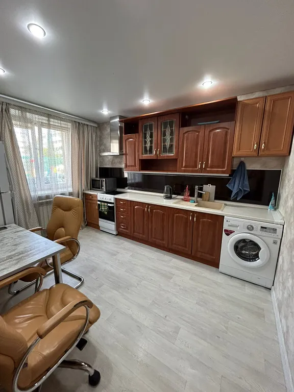 Апартаменты с прекрасным расположением у городского парка