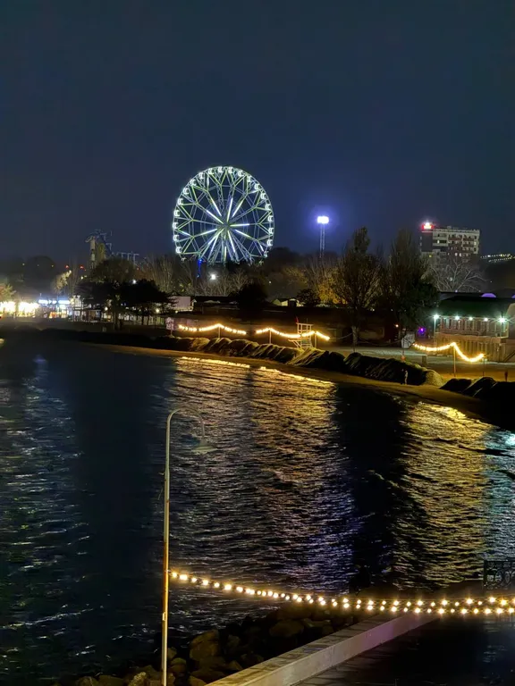 Квартира Квартира Уютная квартире в центре с видом на море — Анапа