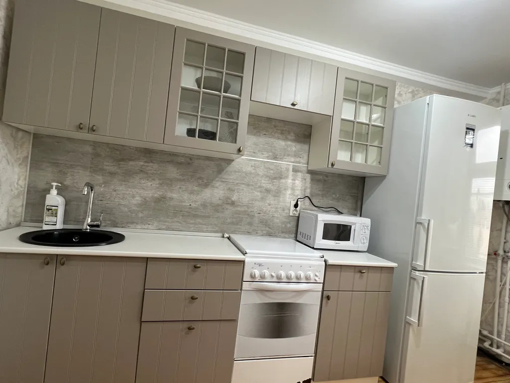 Огромная 4-комнатная квартира