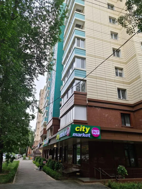 Апартамент с красивым балконом