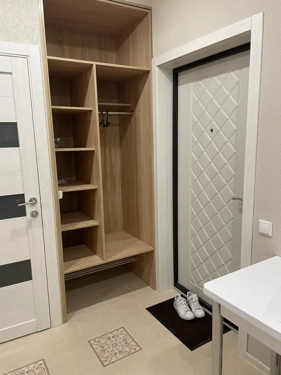 Квартира 1-комнатная Квартира — Цемдолина