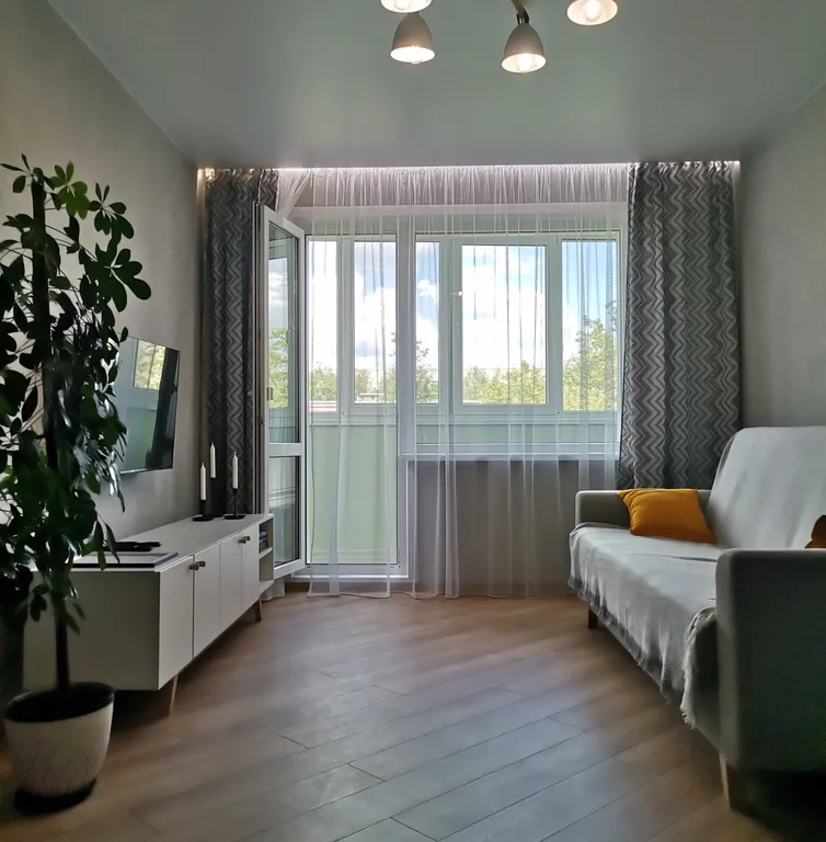 Современная двухкомнатная квартира в центре города