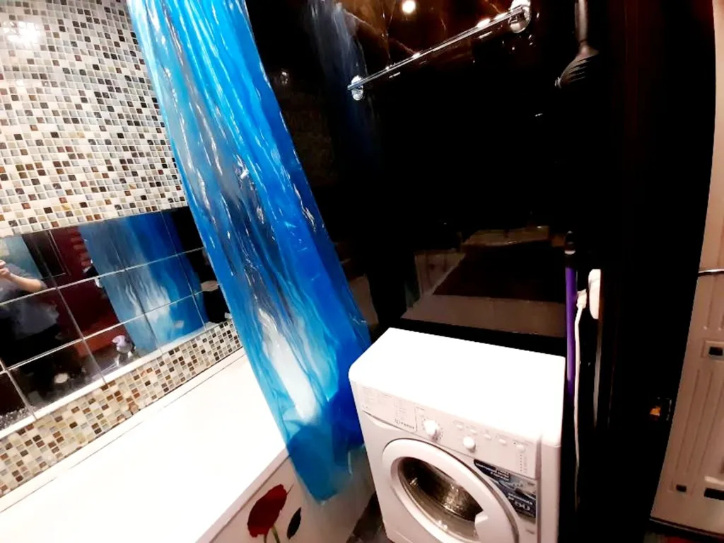 Однокомнатная квартира с балконом и видом на город и залив, 24 часа