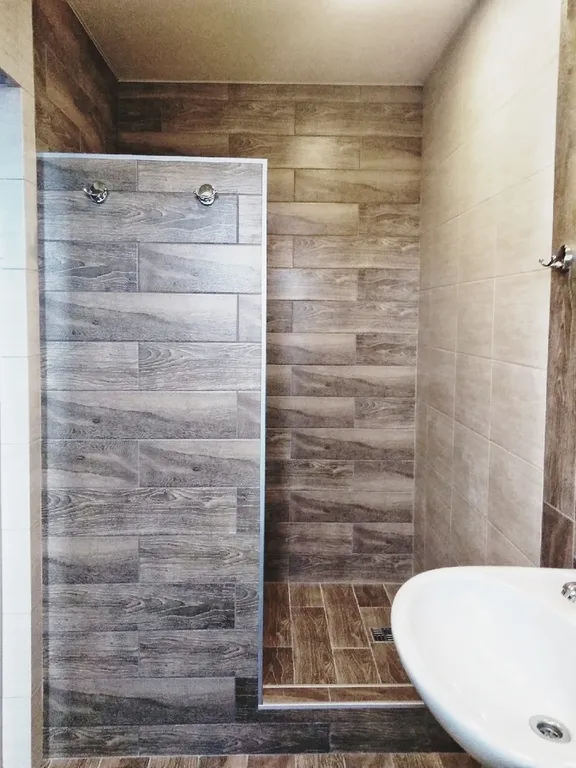 Большая квартира с новым ремонтом и собственной парковкой