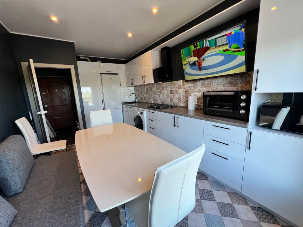 Современная квартира с видом на Кубань