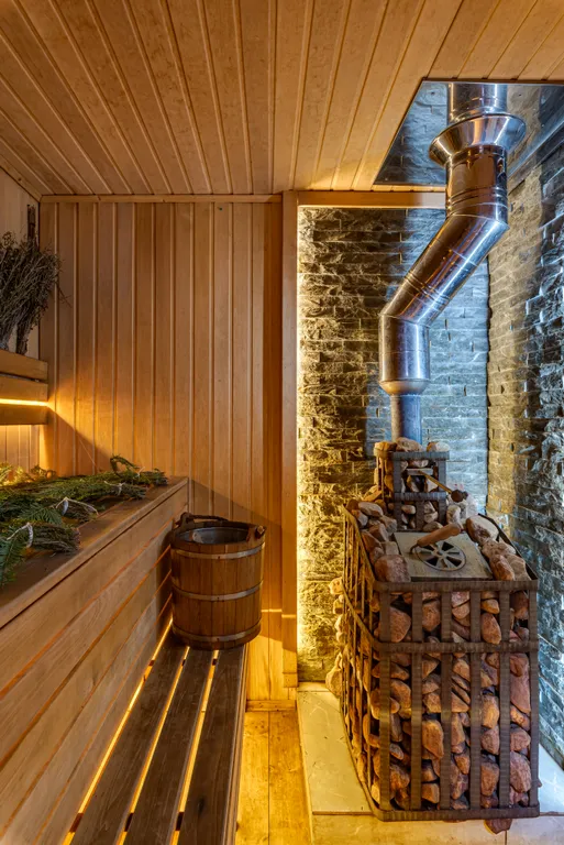 Коттедж Дом с баней на дровах, чаном и уютным двором с лобным местом — Лопатино