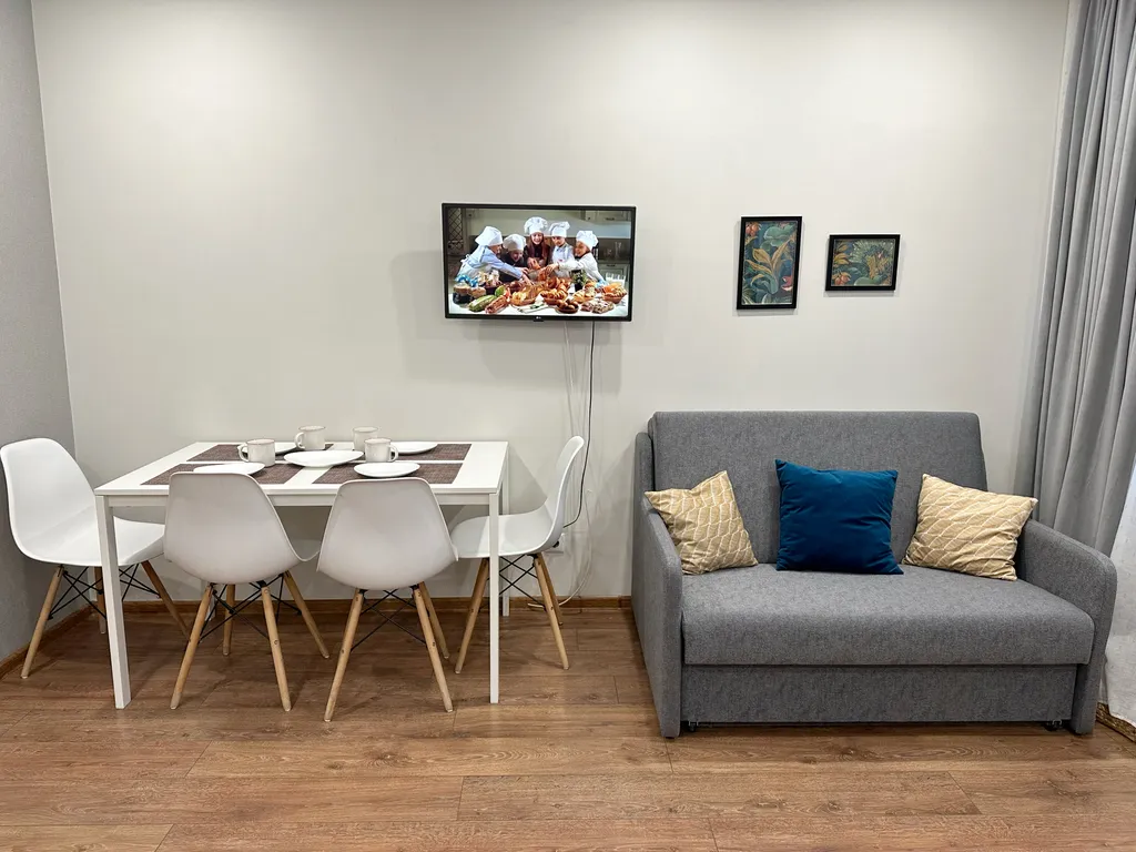 На высоте - шикарная студия в центре у 2 вокзалов