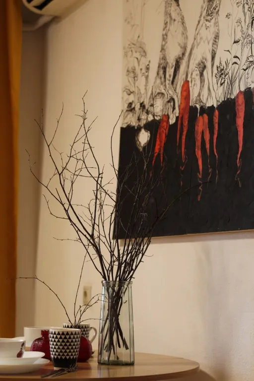 Двухкомнатная квартира в тихом районе