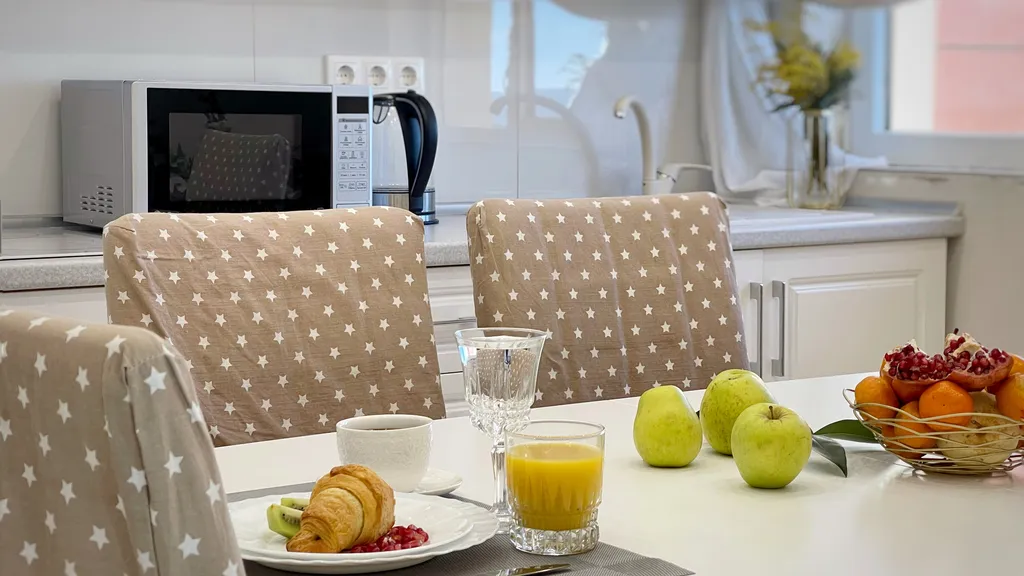 Квартира у моря с двумя спальнями и панорамным балконом